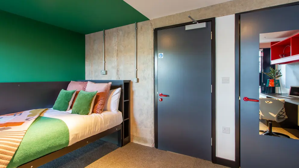 Beton House Sheffield Classic Ensuite