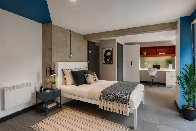 26D-Biggest-Room-Beton-House.webp