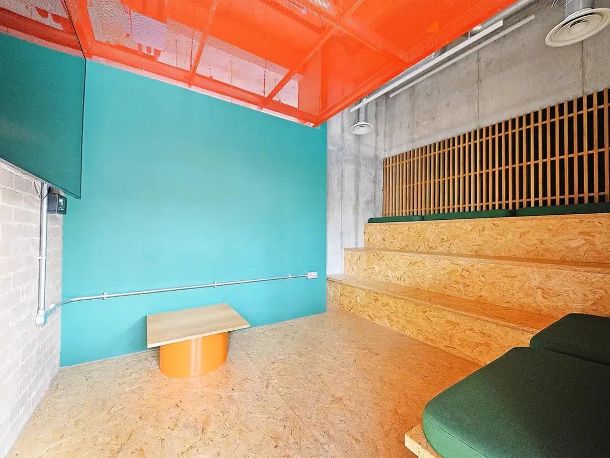 beton-house-sheffield-cinema-room.webp